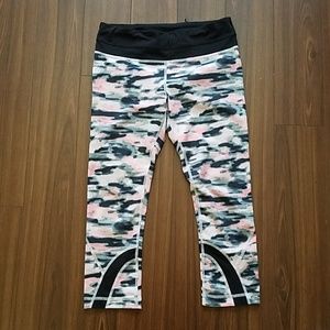 Lululemon Capri Leggings